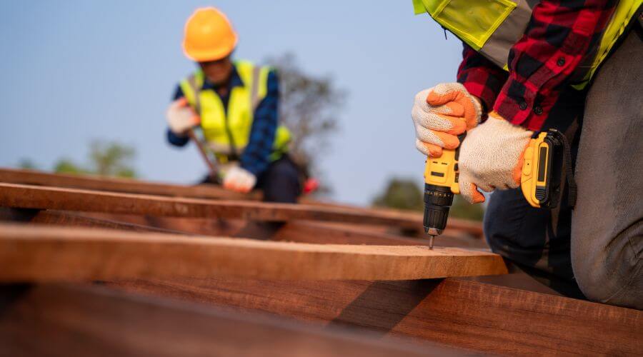 Professional residential roofers in Lincoln, MO